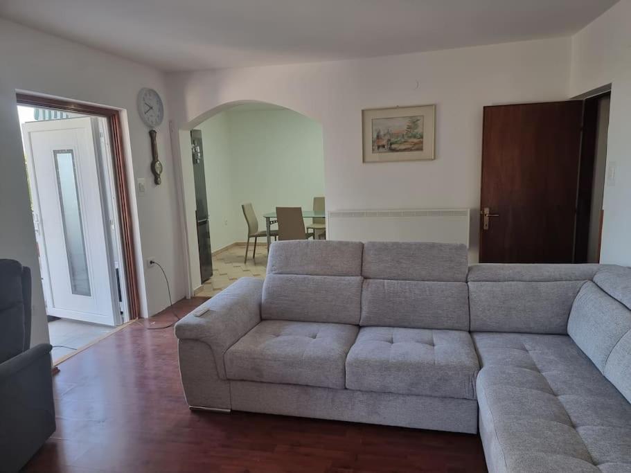 Skrbčići Apartman Flavio מראה חיצוני תמונה